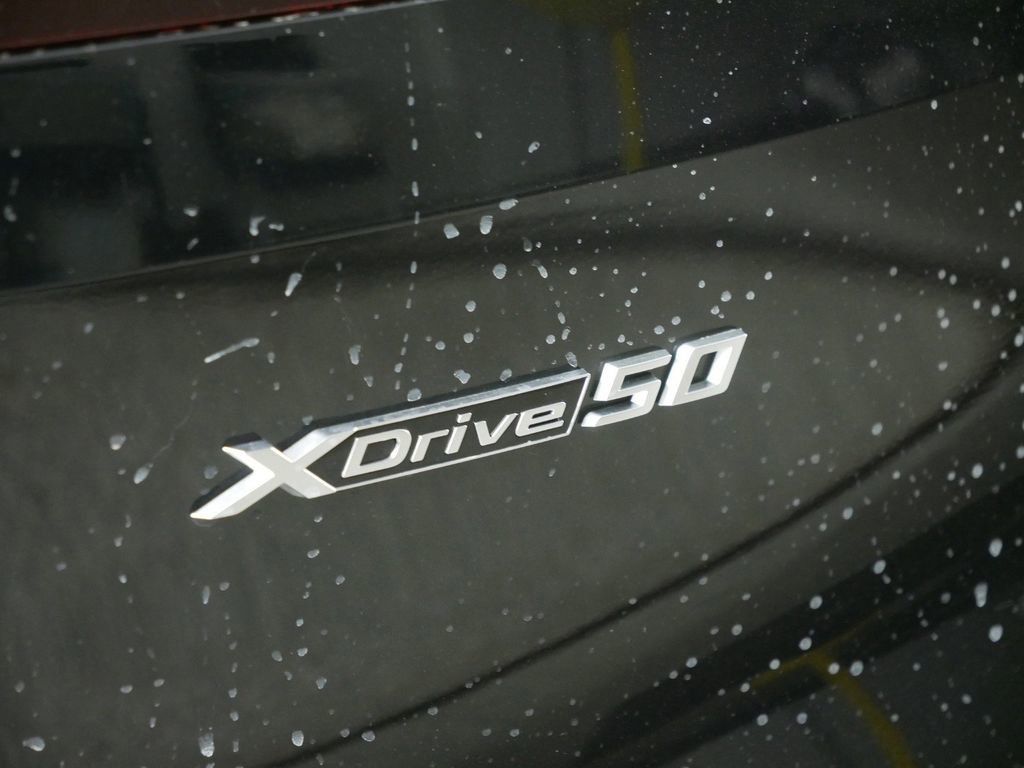 Thumbnail: 2025 BMW iX - 13