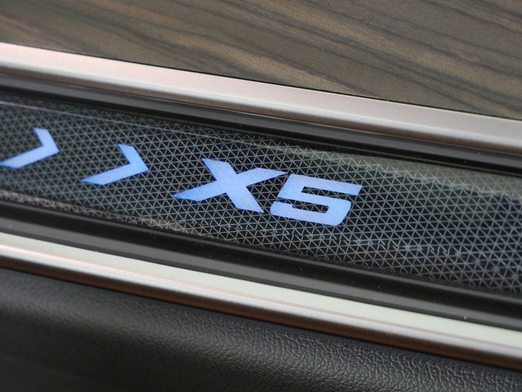 Thumbnail: 2026 BMW X5 - 24