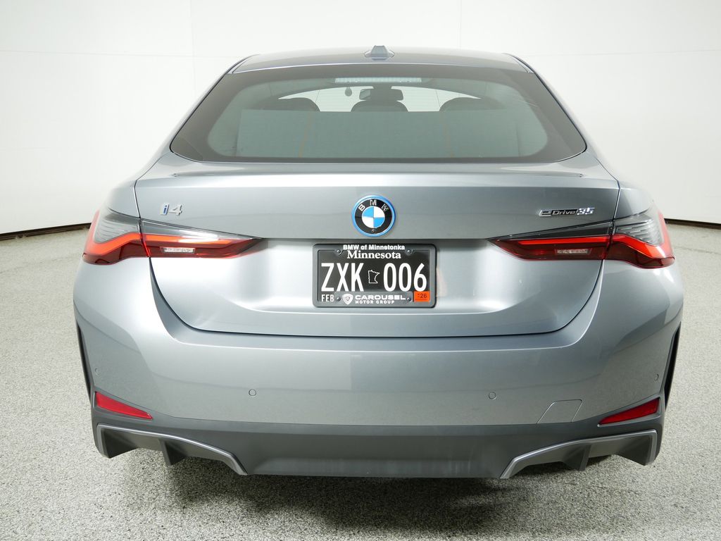 Thumbnail: 2023 BMW i4 - 11