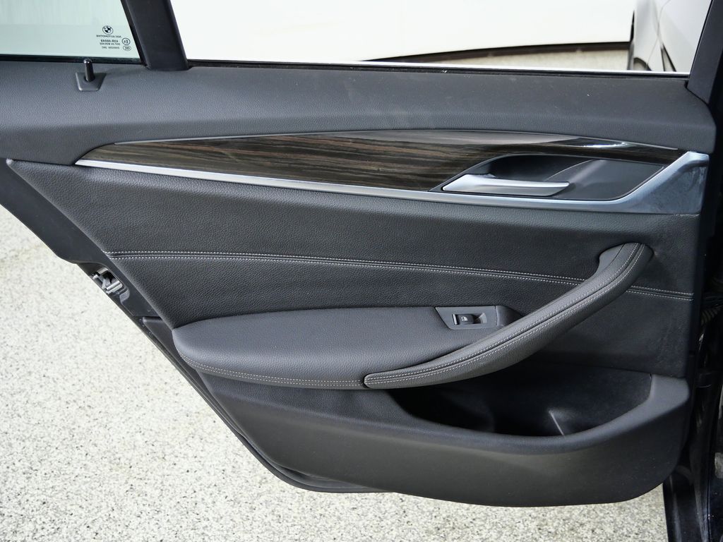 Thumbnail: 2019 BMW 5 Series - 30