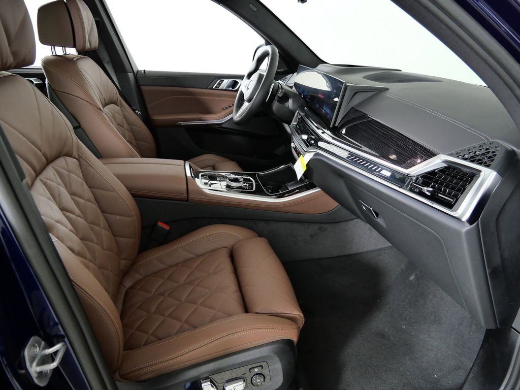 Thumbnail: 2026 BMW X5 - 20