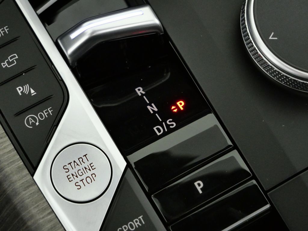 Thumbnail: 2026 BMW 3 Series - 46