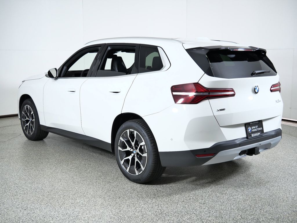 Thumbnail: 2026 BMW X3 - 14