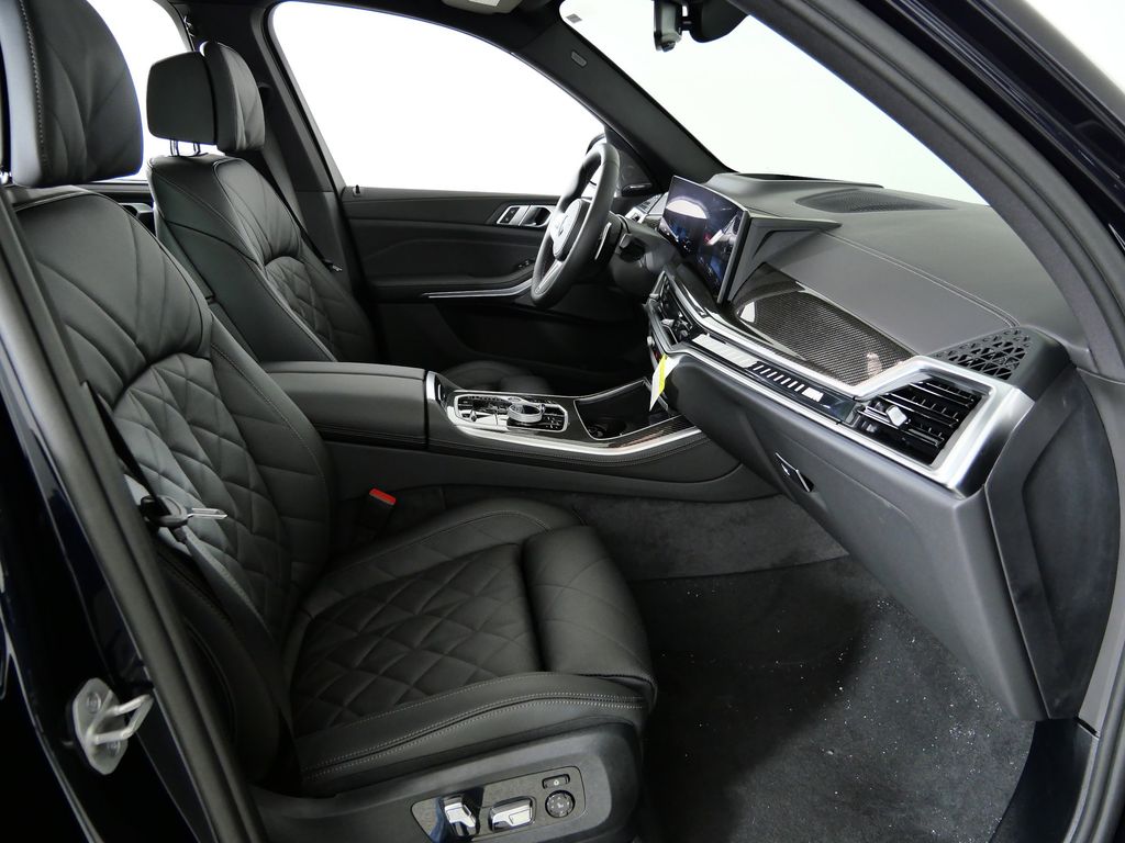 Thumbnail: 2026 BMW X5 - 20