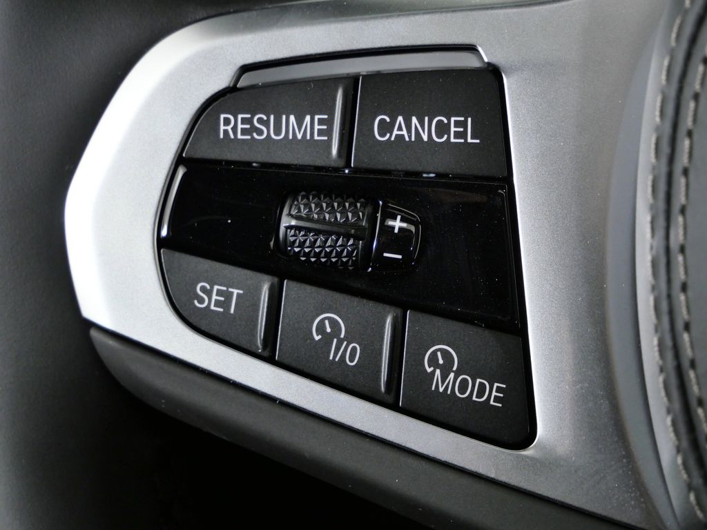 Thumbnail: 2026 BMW X5 - 41