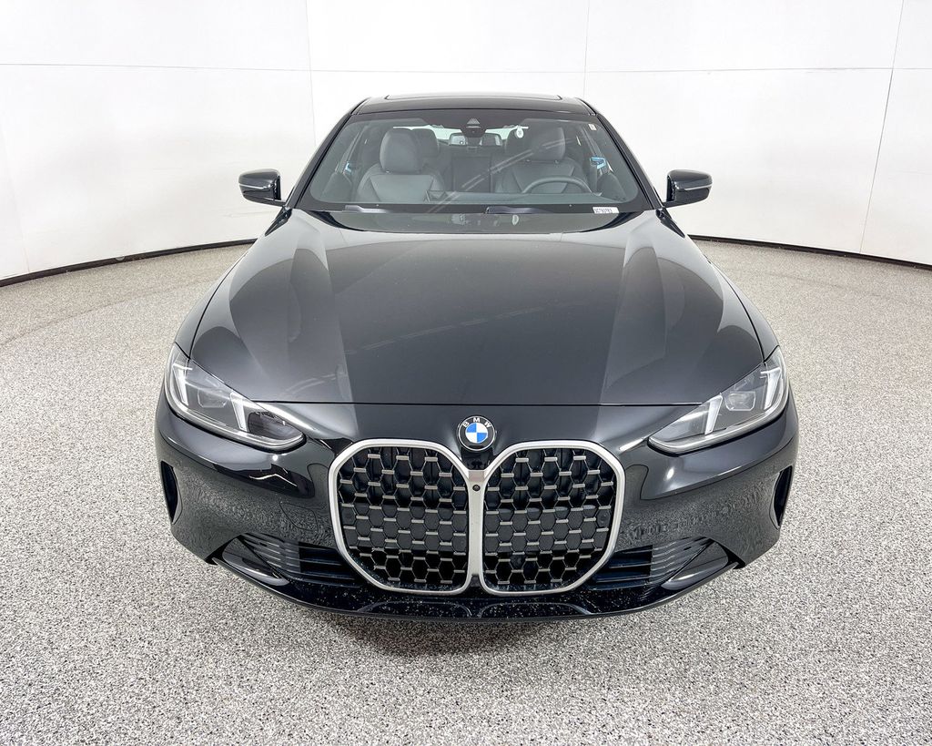 Thumbnail: 2025 BMW 4 Series - 6