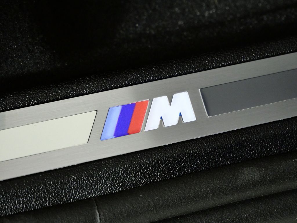 Thumbnail: 2026 BMW X5 - 23