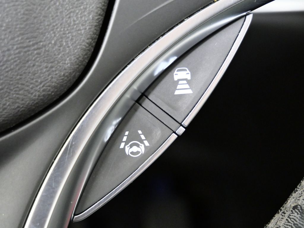 Thumbnail: 2017 Acura MDX - 43