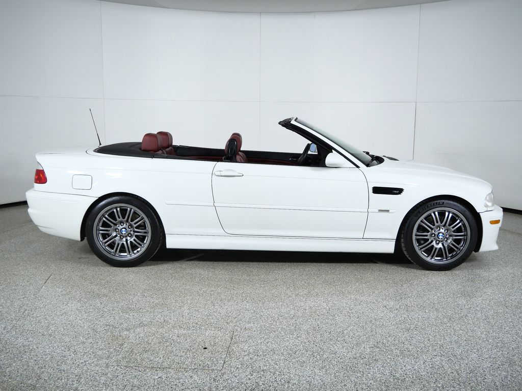 Thumbnail: 2004 BMW M3 - 9