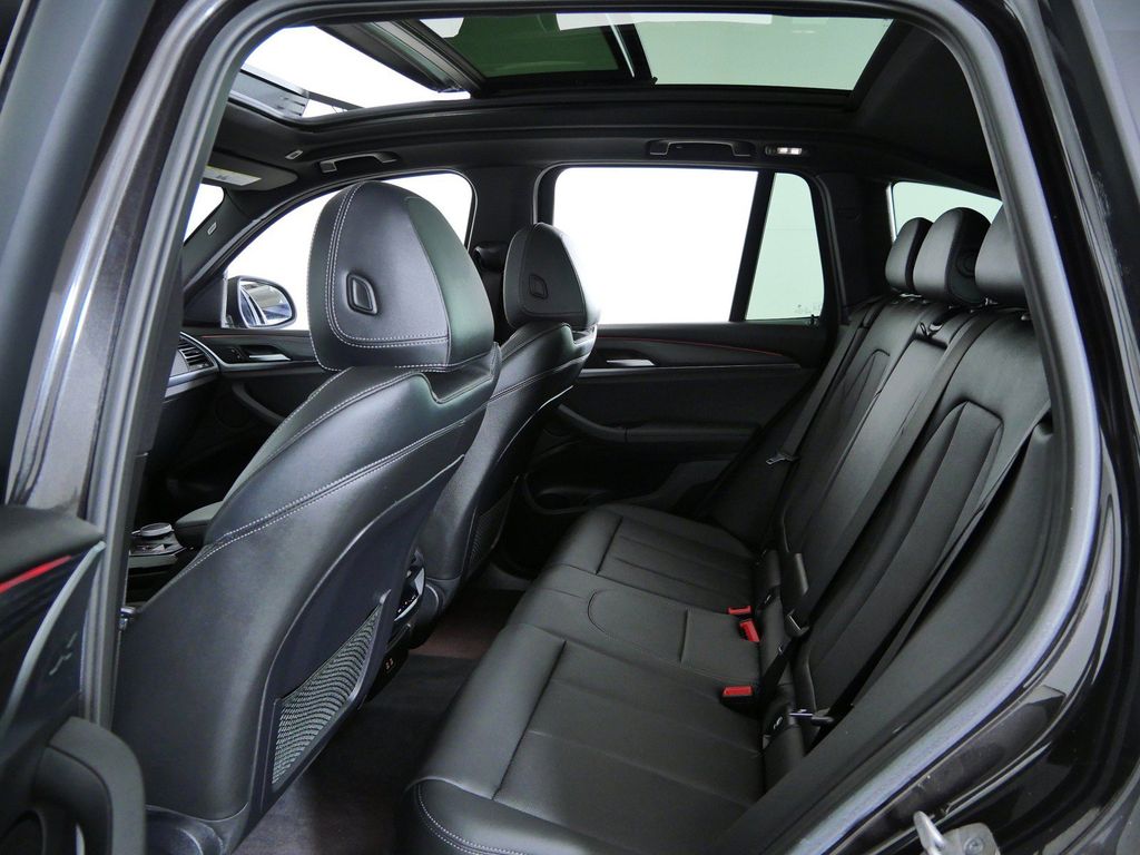 Thumbnail: 2023 BMW X3 - 31