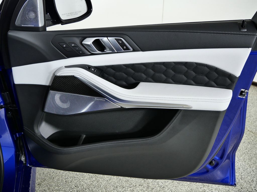 Thumbnail: 2026 BMW X5 - 19