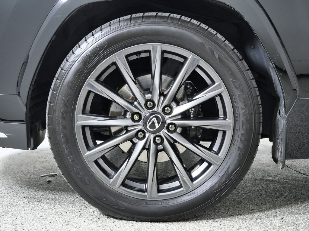 Thumbnail: 2024 Lexus LX - 18