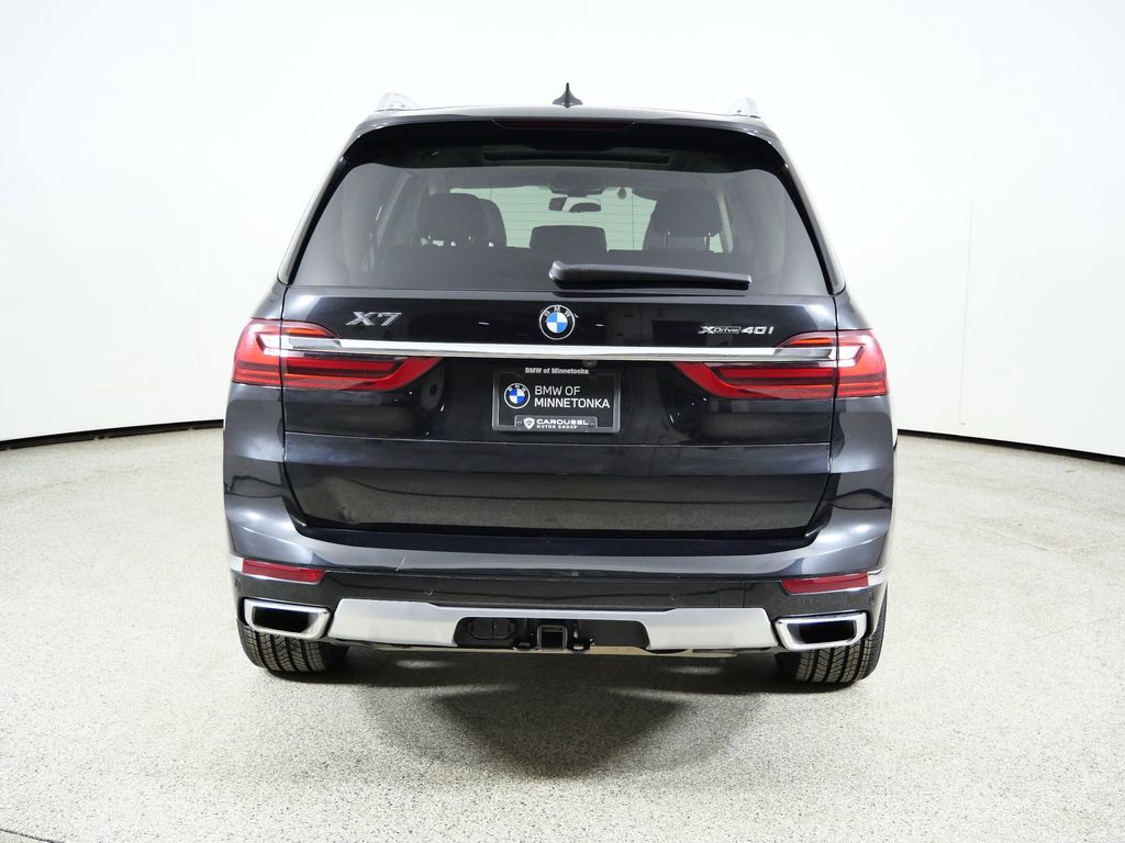 Thumbnail: 2020 BMW X7 - 11
