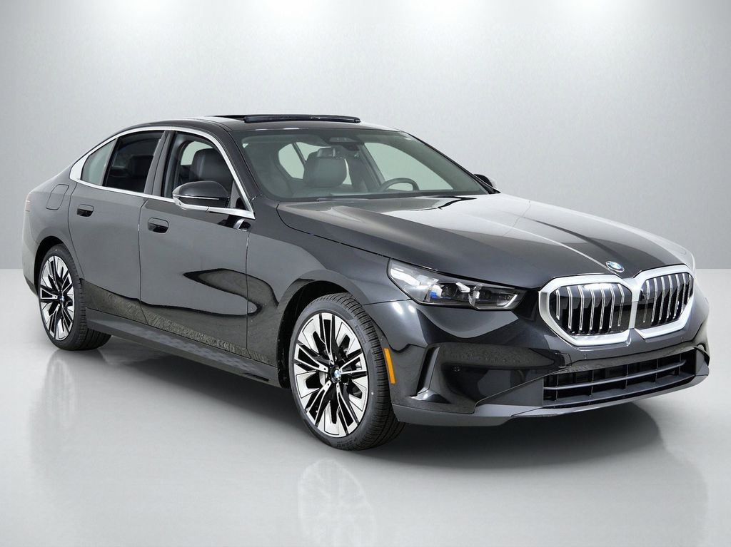 Thumbnail: 2026 BMW 5 Series - 7
