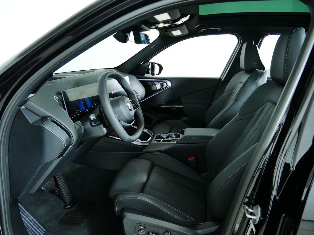 Thumbnail: 2026 BMW X3 - 32