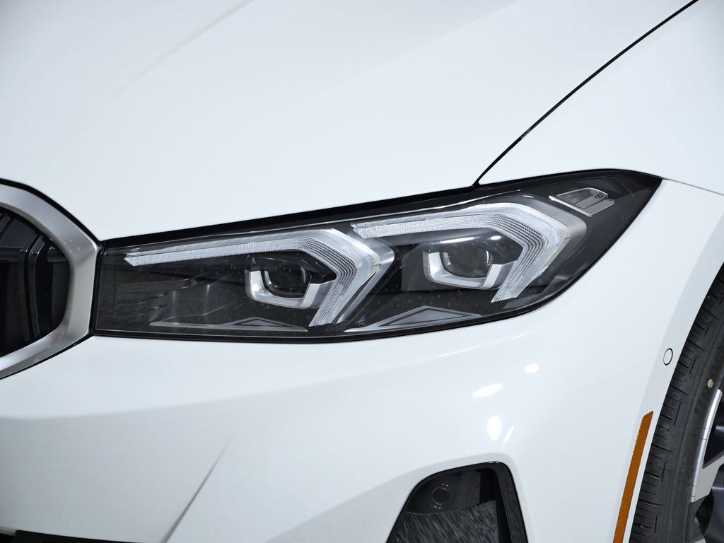 Thumbnail: 2026 BMW 3 Series - 5