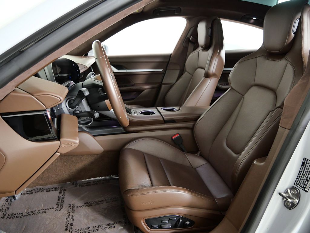 Thumbnail: 2024 Porsche Taycan - 35