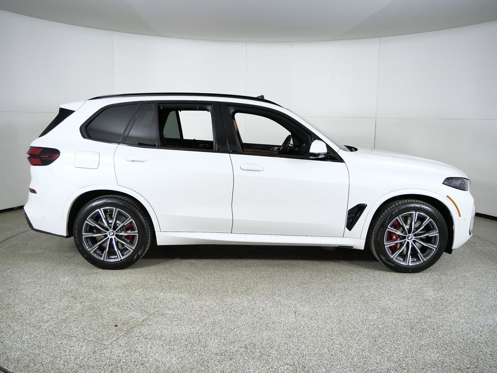 Thumbnail: 2026 BMW X5 - 8