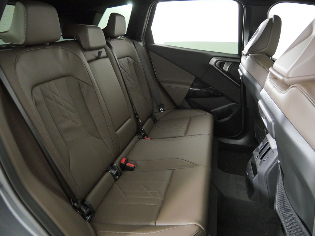 Thumbnail: 2026 BMW X3 - 26