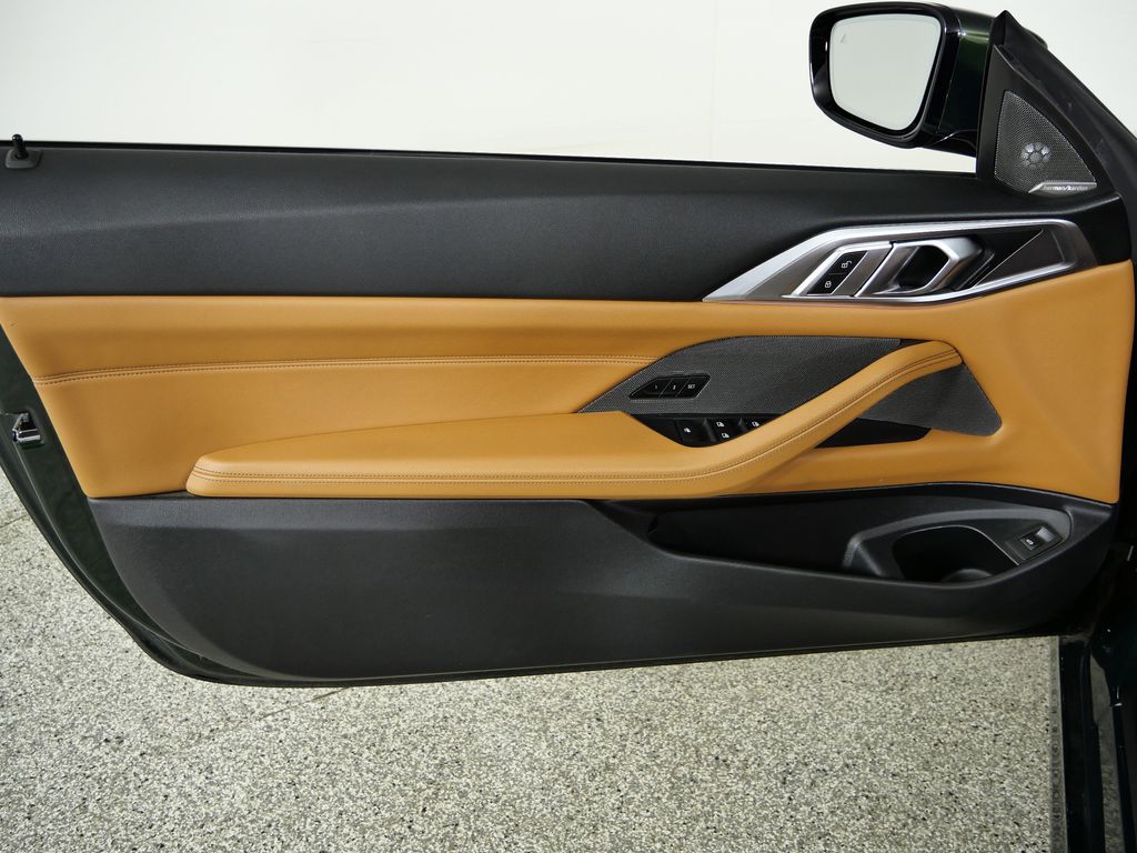 Thumbnail: 2021 BMW 4 Series - 26