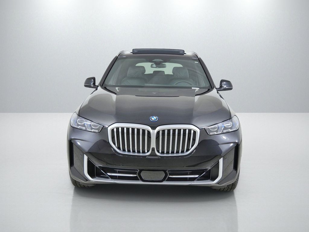 Thumbnail: 2026 BMW X5 - 2