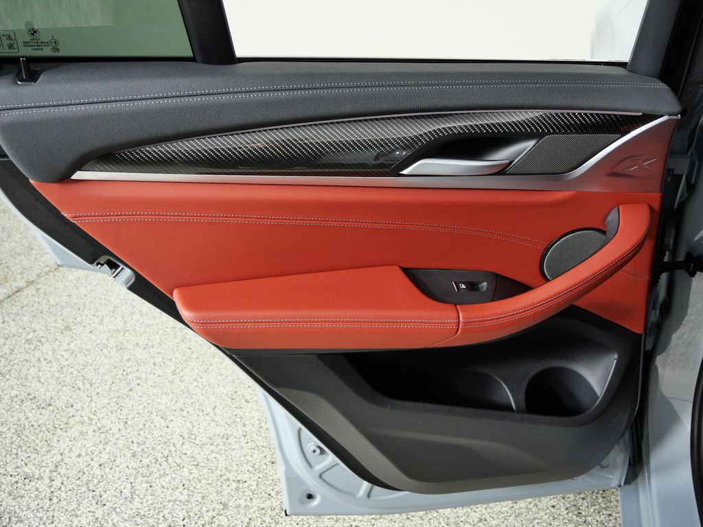 Thumbnail: 2023 BMW X4 - 30