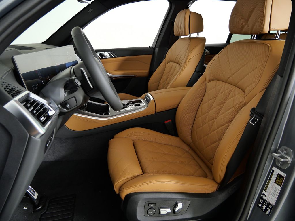 Thumbnail: 2026 BMW X5 - 36