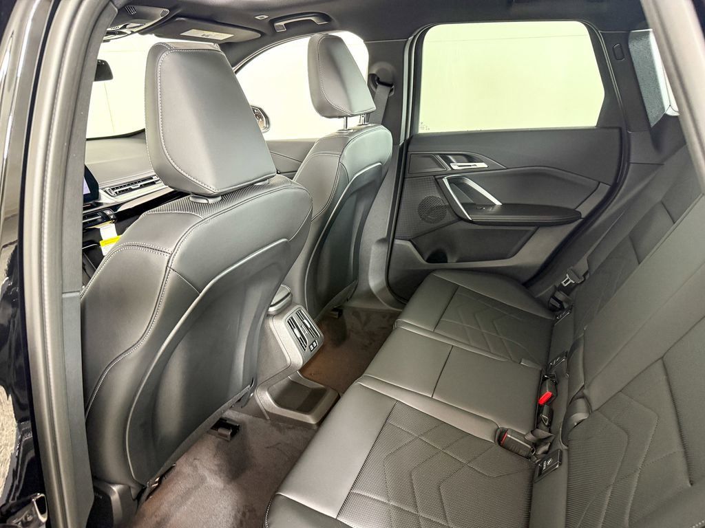 Thumbnail: 2025 BMW X1 - 30