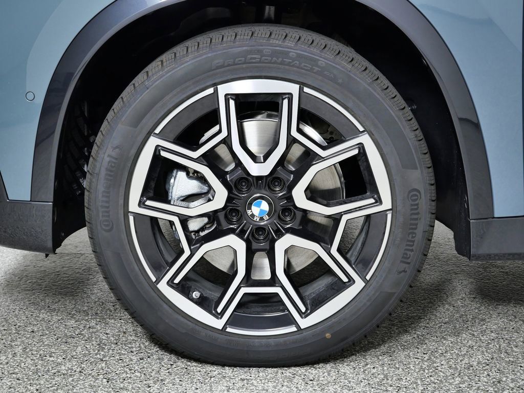 Thumbnail: 2026 BMW X1 - 19