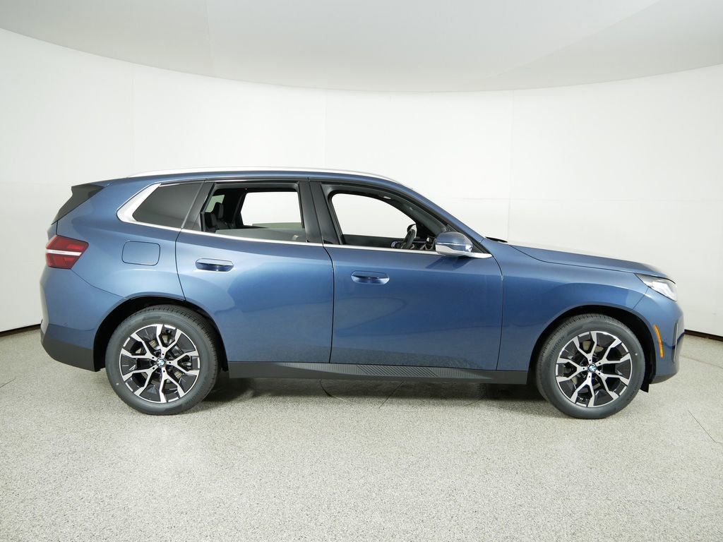 Thumbnail: 2025 BMW X3 - 9