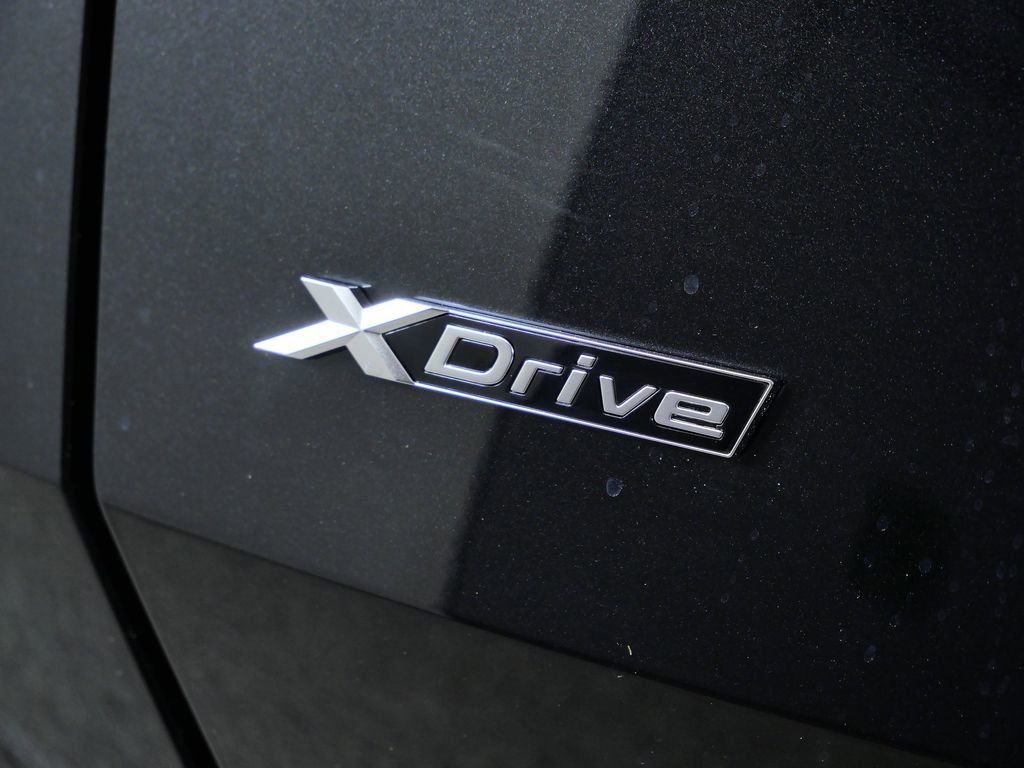 Thumbnail: 2026 BMW X3 - 15