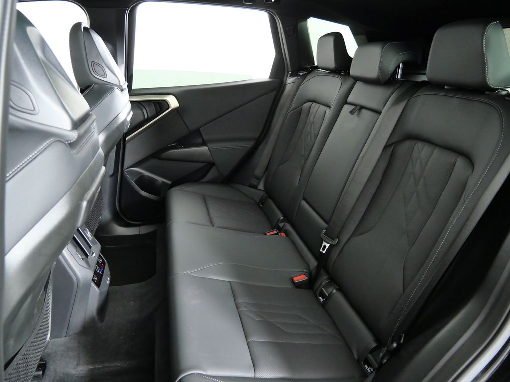 Thumbnail: 2025 BMW X3 - 36