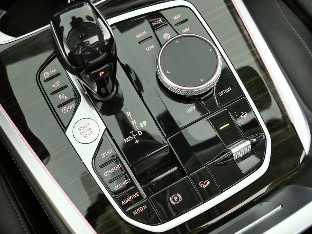 Thumbnail: 2020 BMW X7 - 48