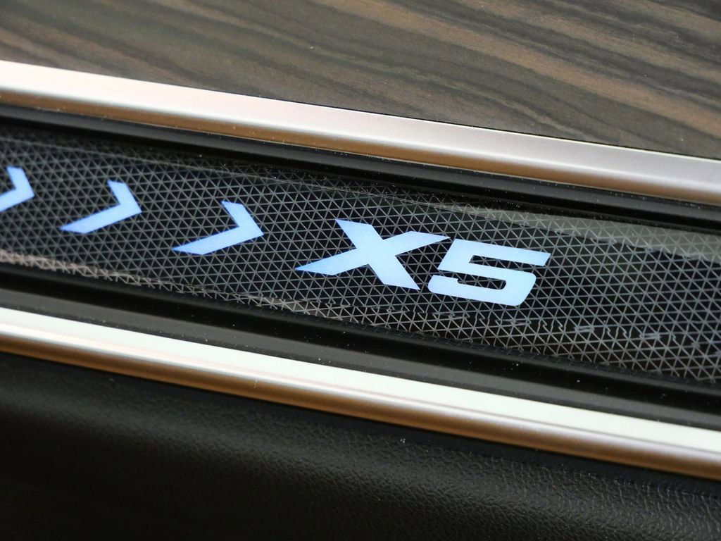 Thumbnail: 2026 BMW X5 - 26