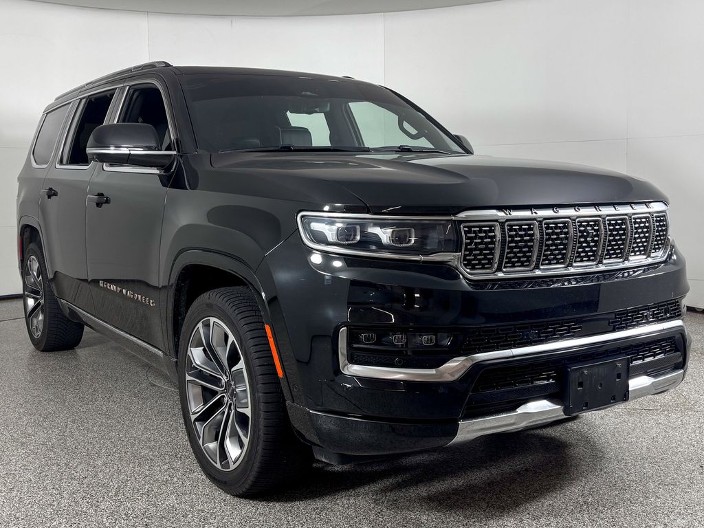Thumbnail: 2022 Jeep Grand Wagoneer - 4