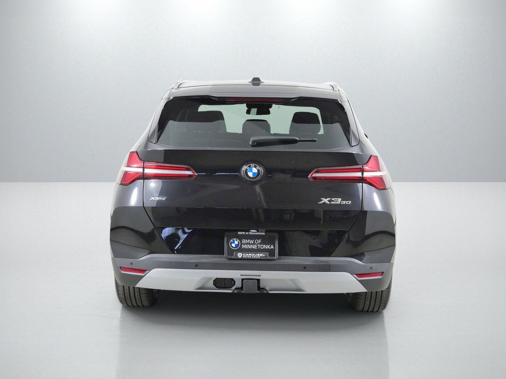Thumbnail: 2026 BMW X3 - 10