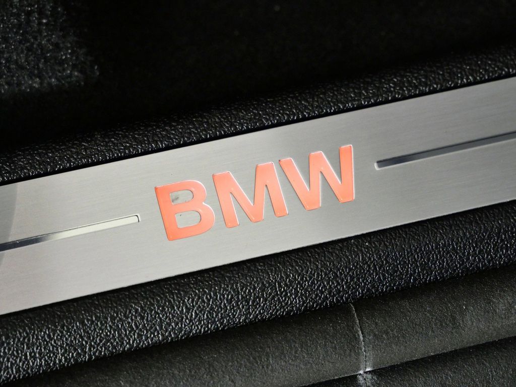 Thumbnail: 2026 BMW X5 - 23