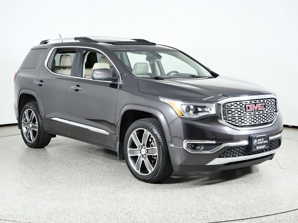 Thumbnail: 2017 GMC Acadia - 8