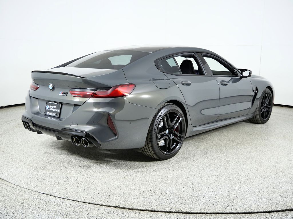 Thumbnail: 2025 BMW M8 - 10