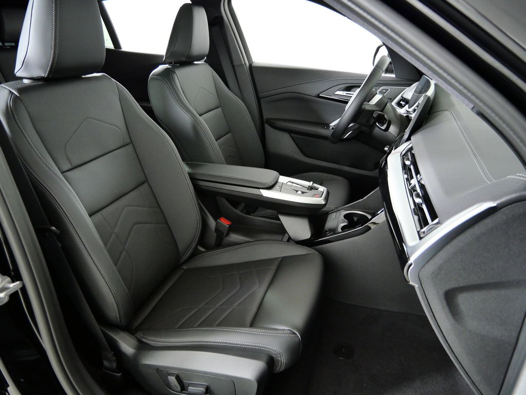 Thumbnail: 2026 BMW X2 - 22