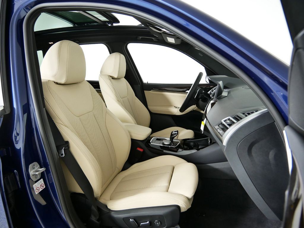 Thumbnail: 2024 BMW X3 - 22