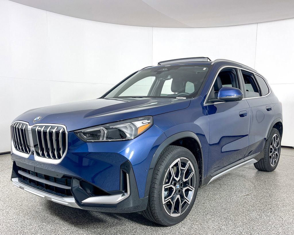 Thumbnail: 2025 BMW X1 - 1