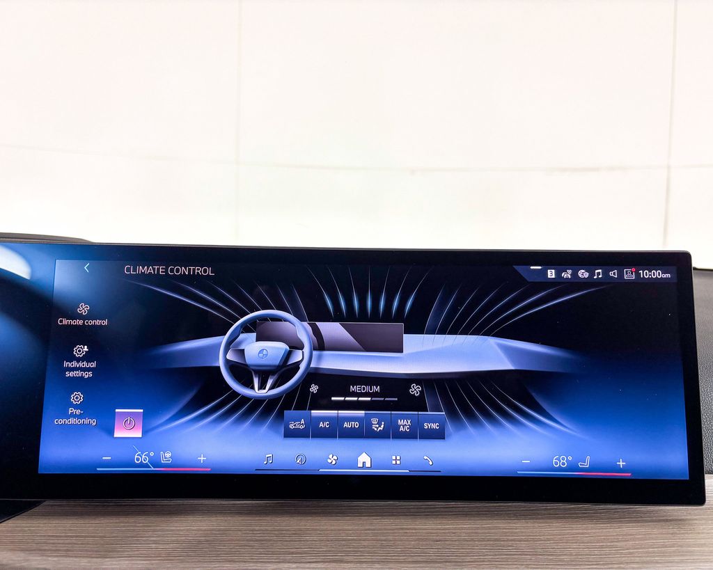 Thumbnail: 2025 BMW 3 Series - 42