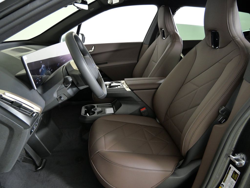 Thumbnail: 2026 BMW iX - 34