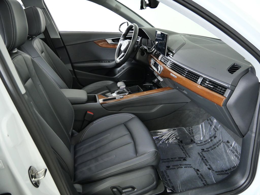 Thumbnail: 2021 Audi A4 - 21