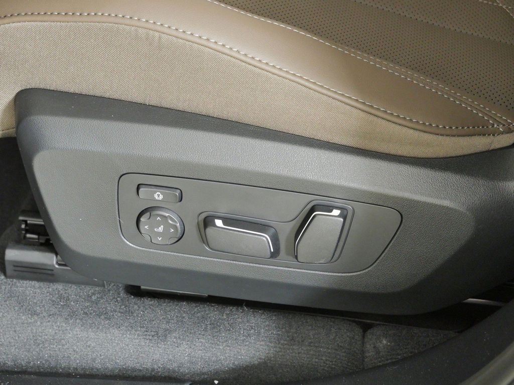 Thumbnail: 2026 BMW X3 - 38