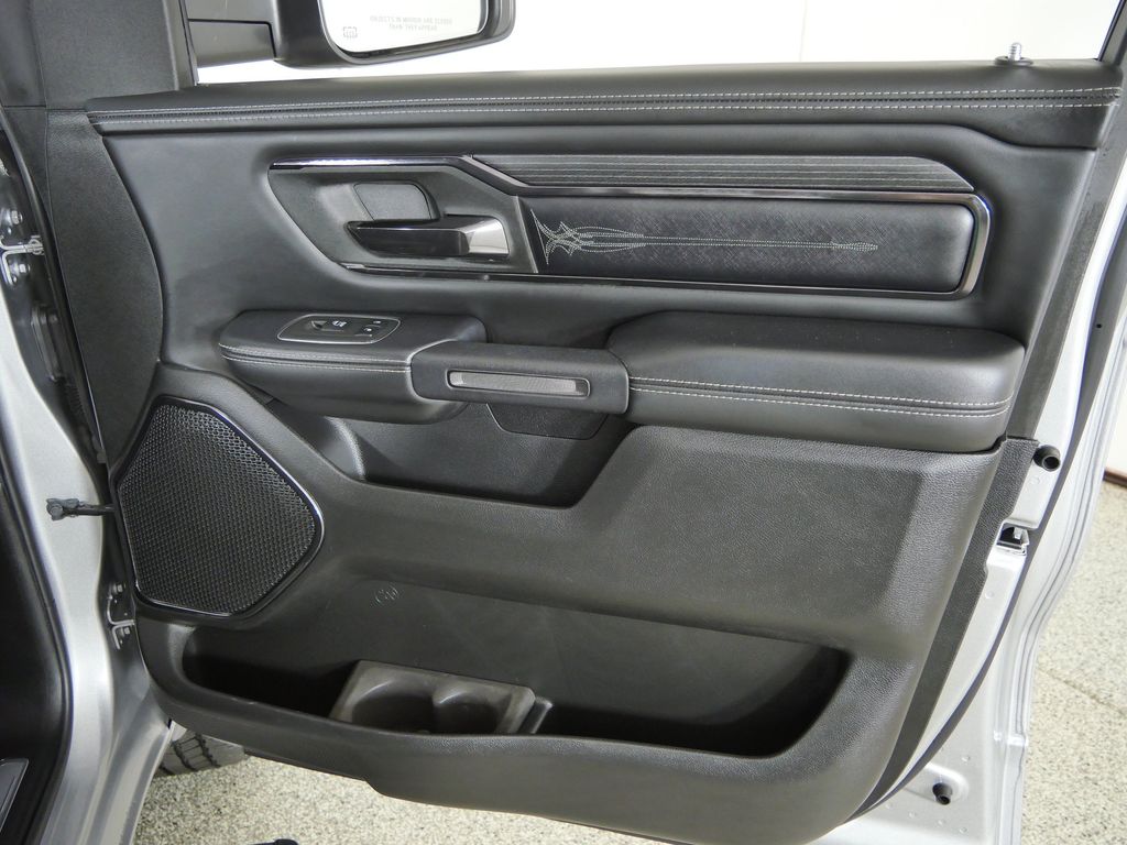 Thumbnail: 2022 RAM 1500 - 18