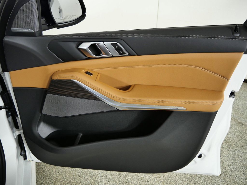 Thumbnail: 2026 BMW X5 - 19