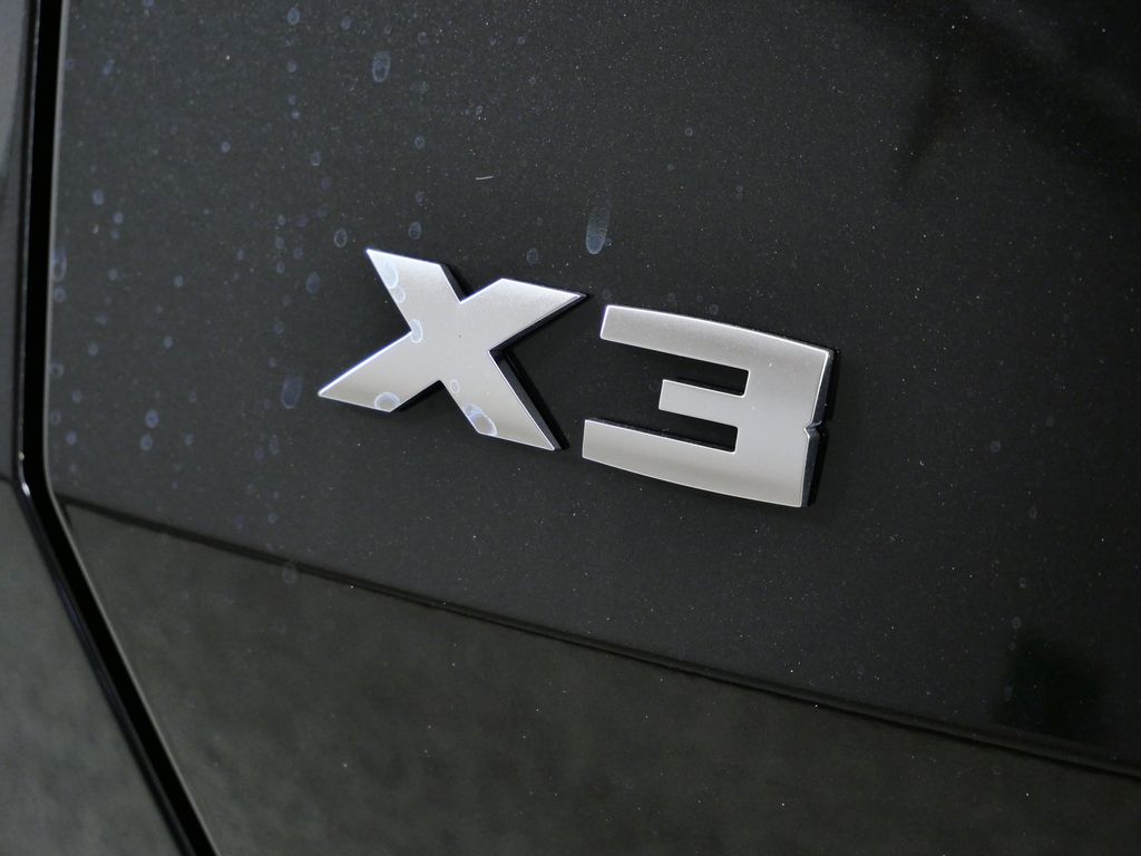 Thumbnail: 2026 BMW X3 - 14