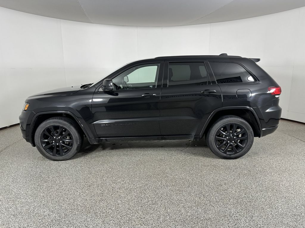 Thumbnail: 2019 Jeep Grand Cherokee - 6